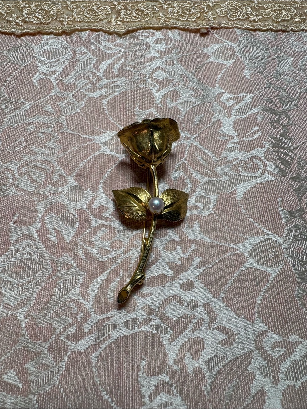 Vintage Gold Tone Rose Brooch Pin Faux Pearl Floral Long Stem Romantic